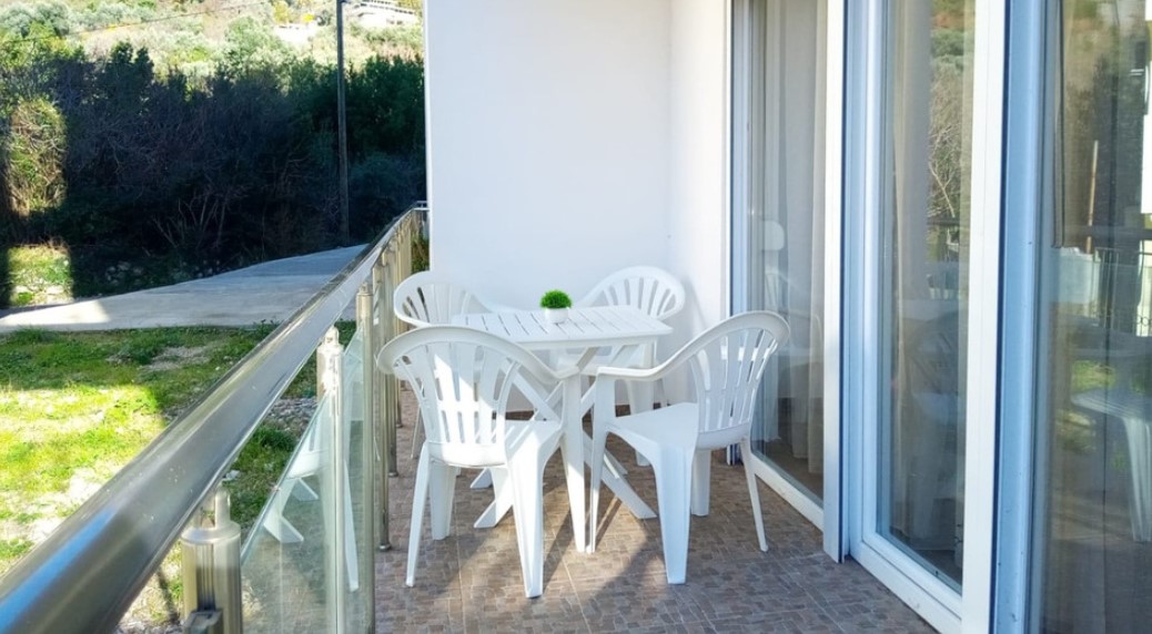 FOR SALE! 1-bedroom apartment, 38 m²! MONTENEGRO (BARE)
