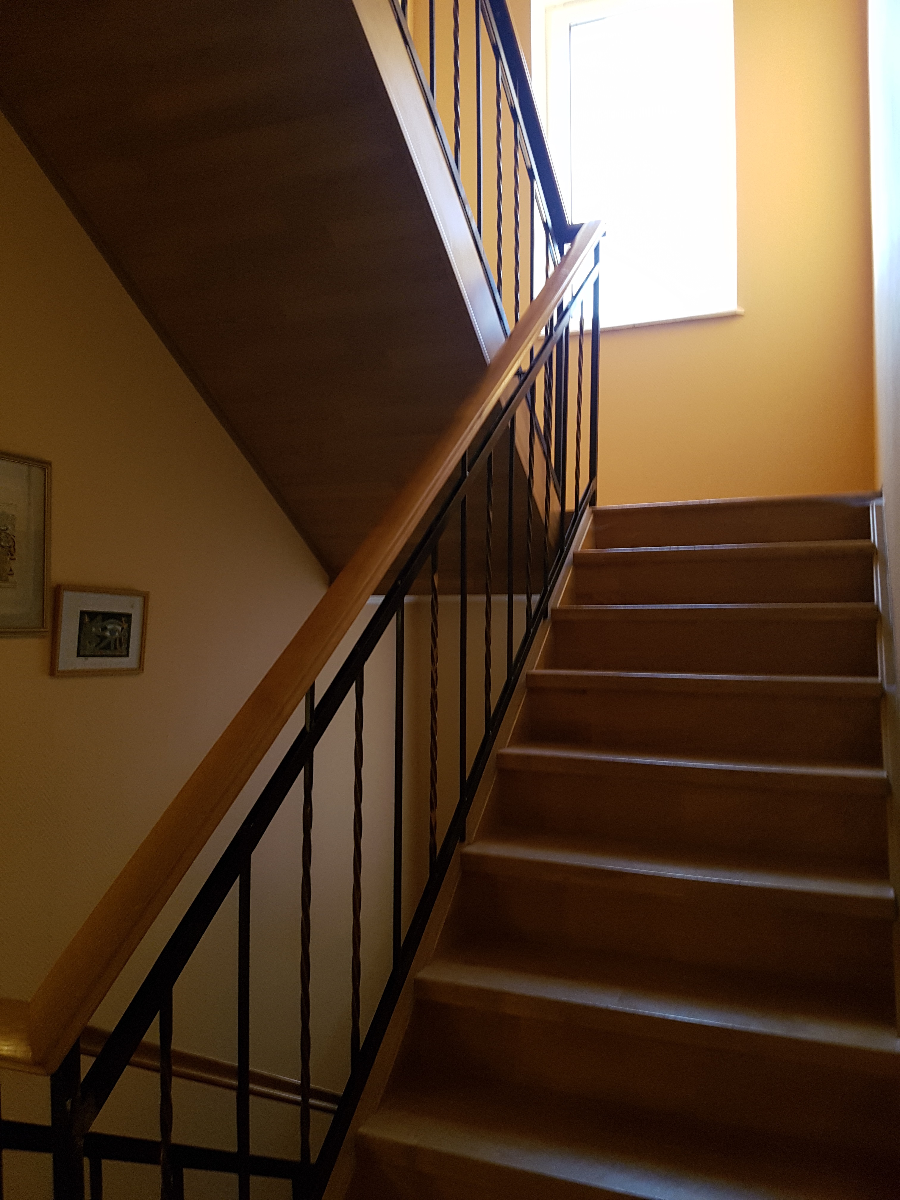 FOR SALE!  - Zubra!Three-story house 280m