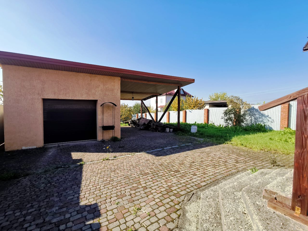 FOR SALE!  - Zubra!Three-story house 280m