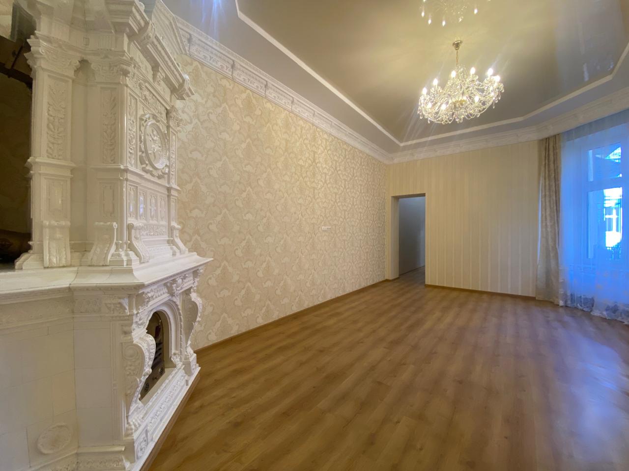 FOR SALE! THE PEARL OF LVIV!EXCLUSIVE APARTMENT!